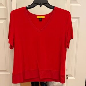 St. John Vibrant Red V-Neck Short Sleeve Tee